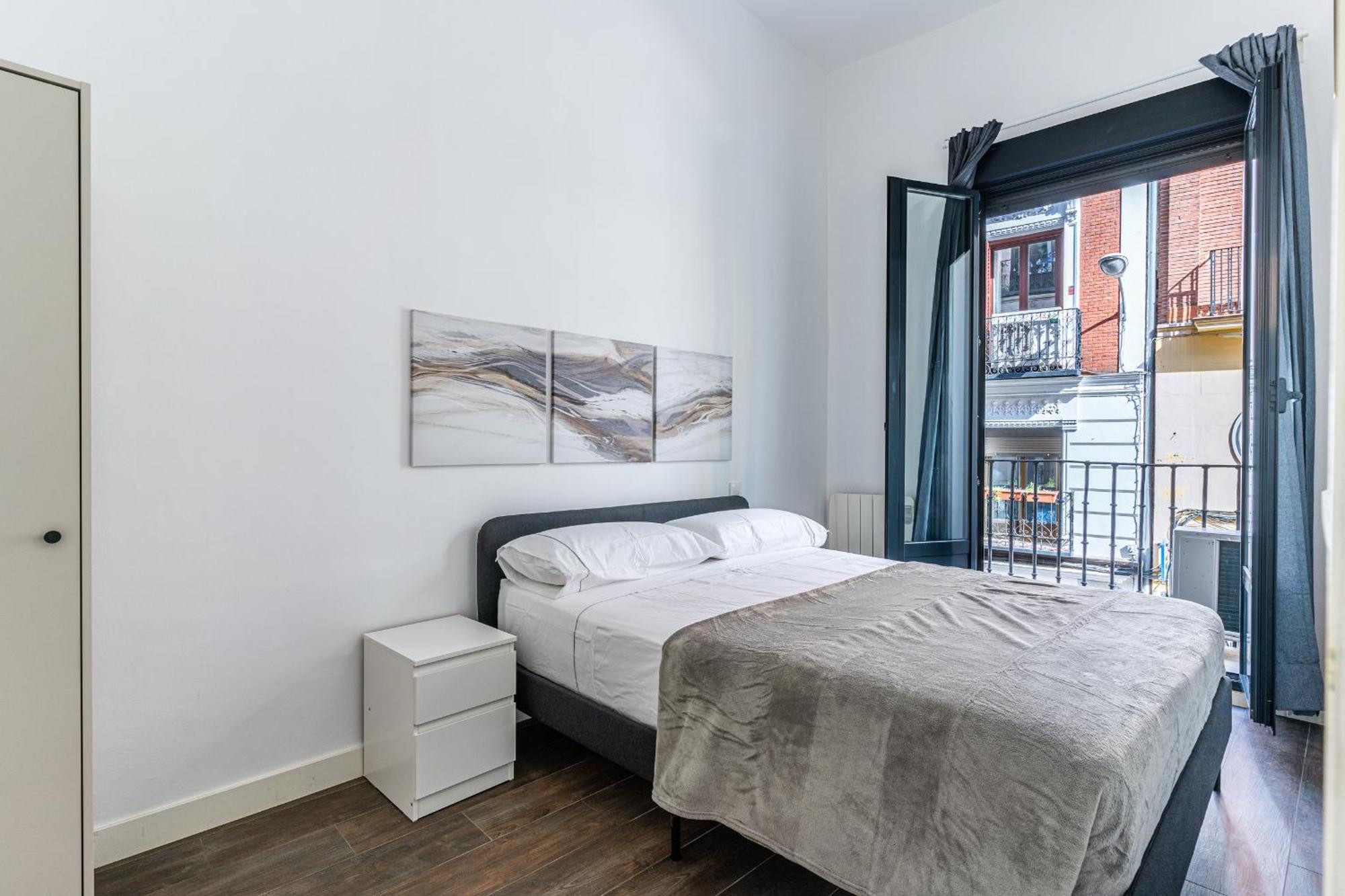 Vr Estudios Apartments Madrid Exterior foto